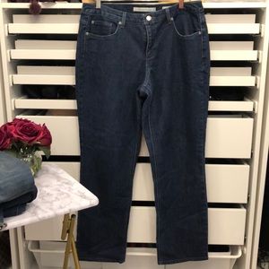 Plus Straight leg jeans medium to dark wash